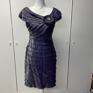 NWOT LONDON TIMES SLEEVELESS TIERED DRESS SIZE 8 BEAUTIFUL, PURPLE COLOR